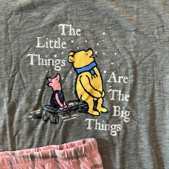 Life Is Good 2 Piece Pajama Sleep Set Women’s Large Winnie the Pooh NWT - Picture 3 of 5